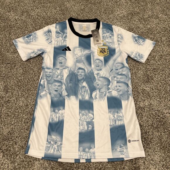 Adidas 2022 Argentina World Cup Champions Commemorative Jersey Size Small NWT - Picture 1 of 8